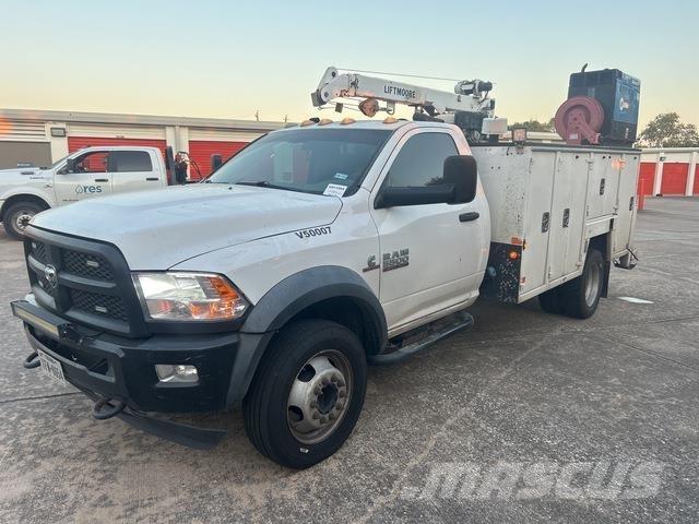RAM 5500 Camions et véhicules municipaux