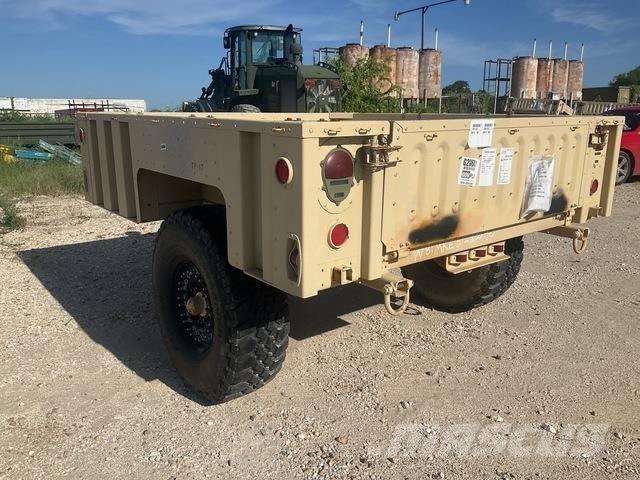  Raytheon M1101 Autre remorque