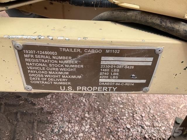  Raytheon M1102 Autre remorque