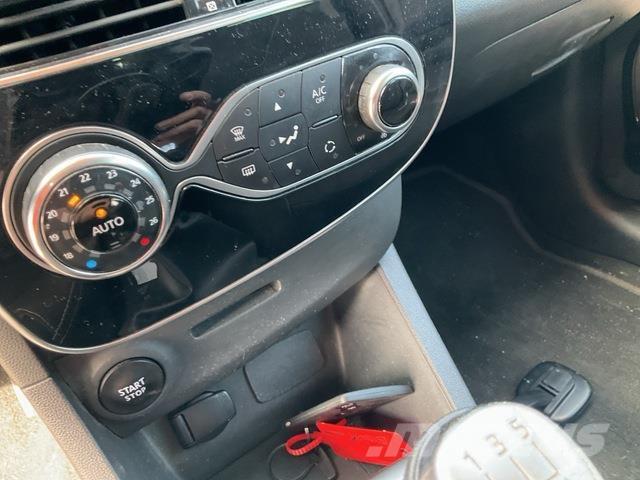 Renault Clio Voiture