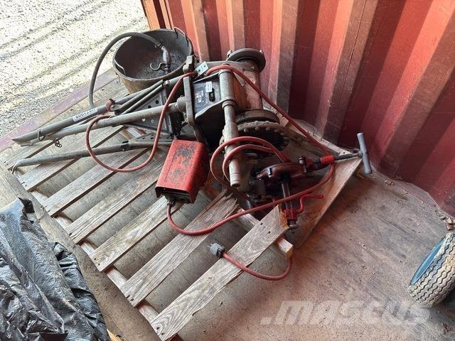  Ridgid 300-12 Équipement de pipeline