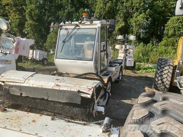 Roadtec FB100E Balayeuses d'intérieur