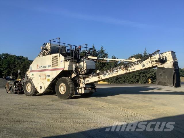 Roadtec SB2500 Véhicules de transport de matériaux