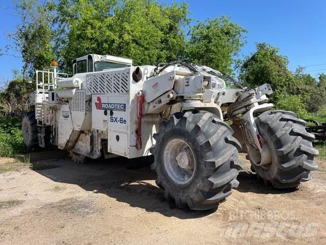 Roadtec SX6e Compacteur de sol