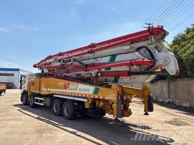 Scania HB62V Pompe à béton