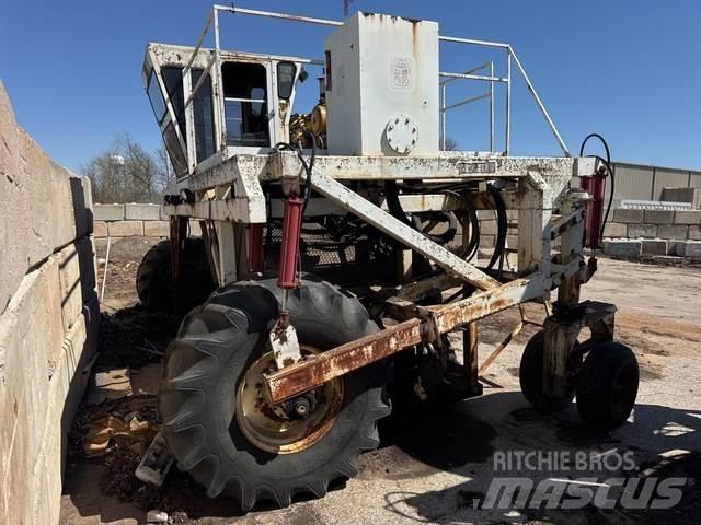 Scarab 14 HYD Retourneur de compost