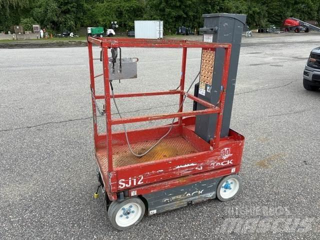 SkyJack SJ12 Mât vertical