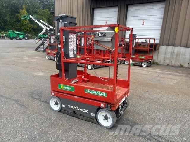 SkyJack SJ12 Mât vertical
