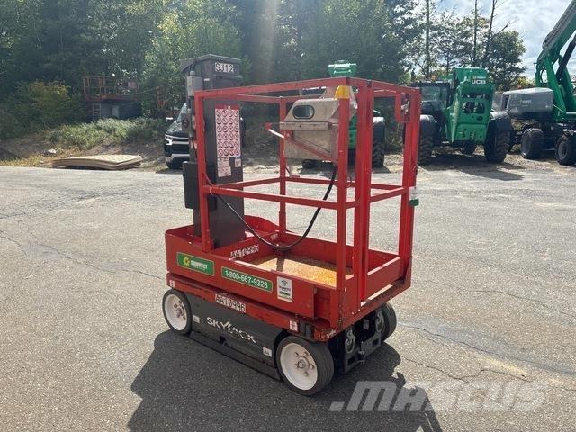 SkyJack SJ12 Mât vertical