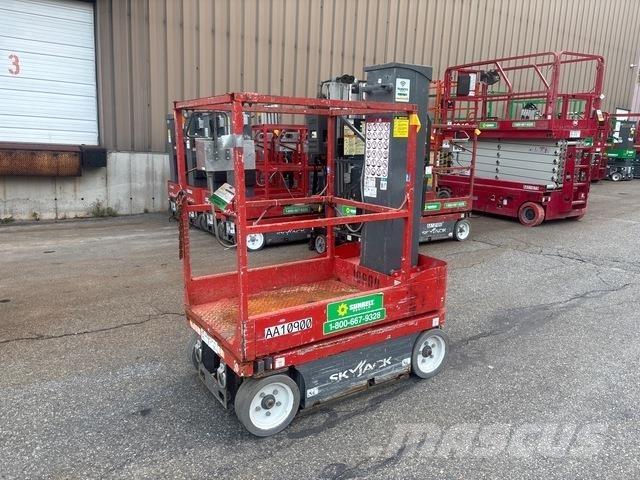 SkyJack SJ12 Mât vertical