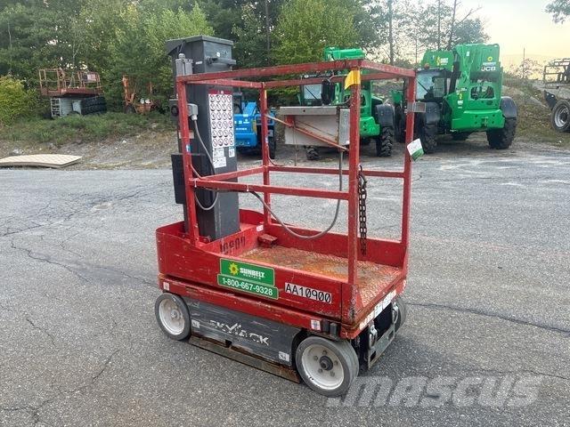 SkyJack SJ12 Mât vertical