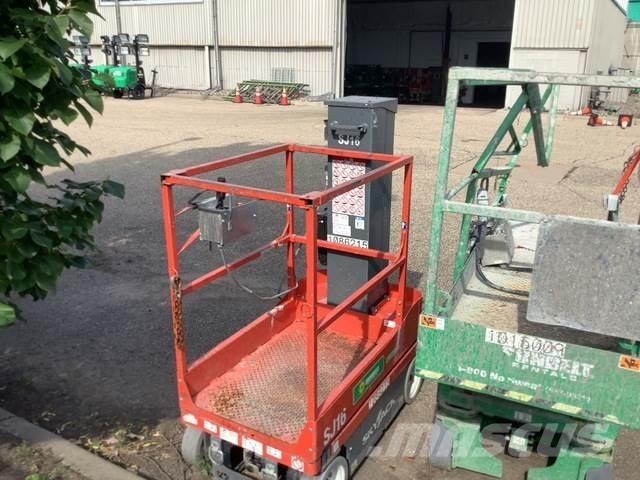 SkyJack SJ16 Mât vertical
