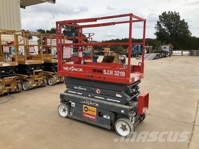 SkyJack SJ3219 Nacelle ciseaux