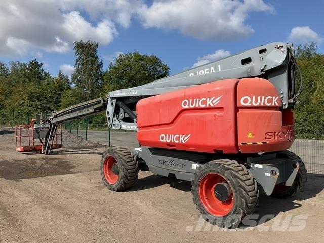 SkyJack SJ85AJ Nacelles articulées