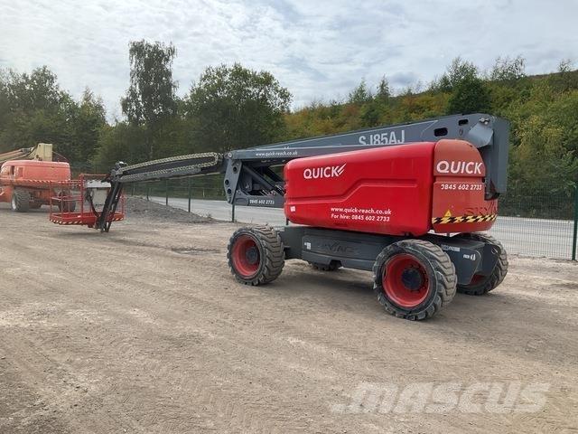 SkyJack SJ85AJ Nacelles articulées