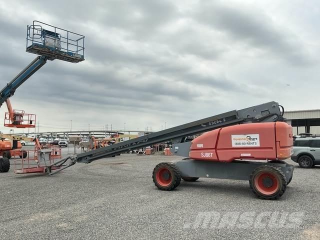 SkyJack SJ86T Chariot télescopique