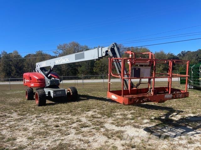 SkyJack SJ86T Nacelles télescopiques