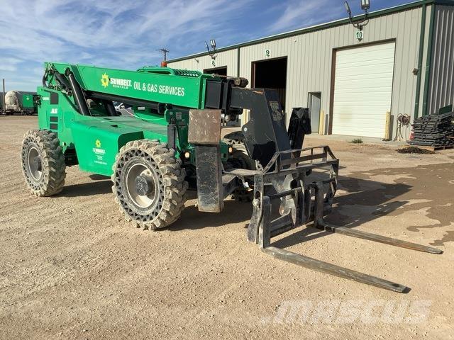 SkyTrak 10042 Chariot télescopique