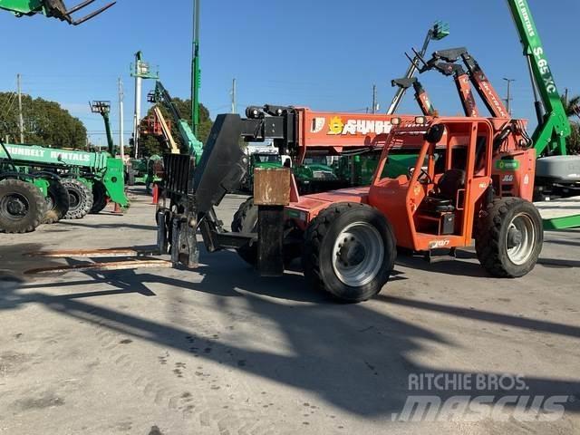 SkyTrak 10054 Chariot télescopique