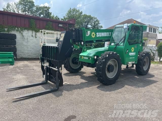 SkyTrak 6042 Chariot télescopique