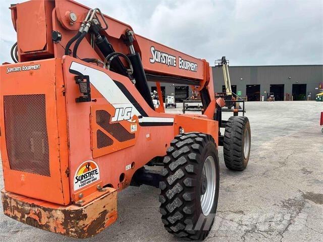 SkyTrak 8042 Chariot télescopique