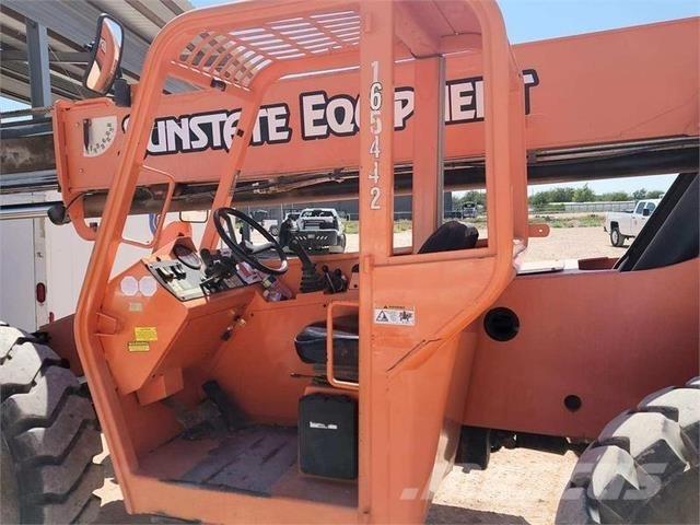 SkyTrak 8042 Chariot télescopique