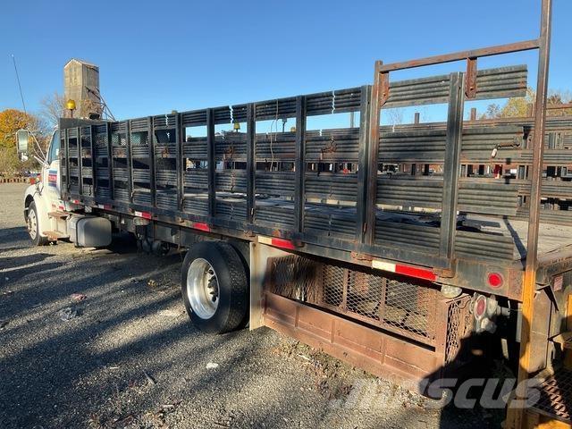 Sterling A6500 Camion plateau