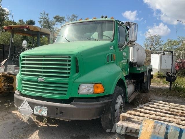 Sterling A9513 Camion aspirateur, Hydrocureur