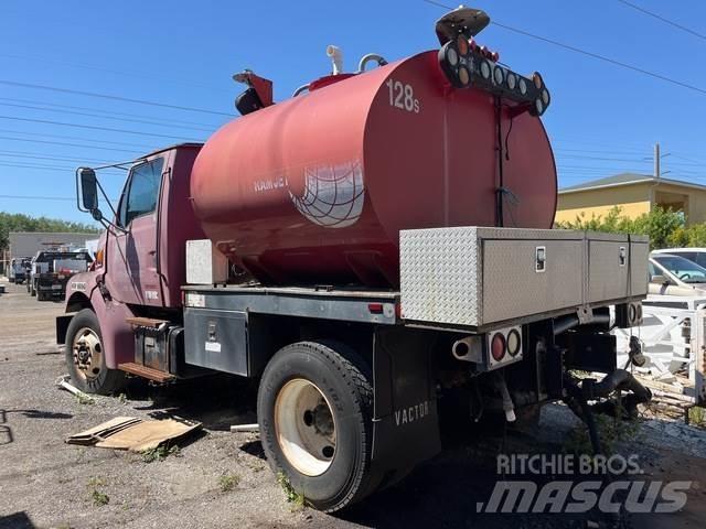 Sterling L7500 Camion aspirateur, Hydrocureur