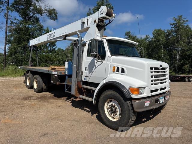 Sterling L7500 Autre camion