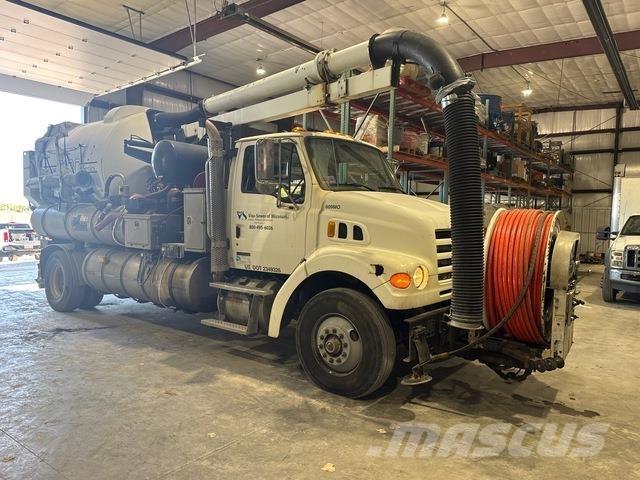 Sterling L7500 Camion aspirateur, Hydrocureur