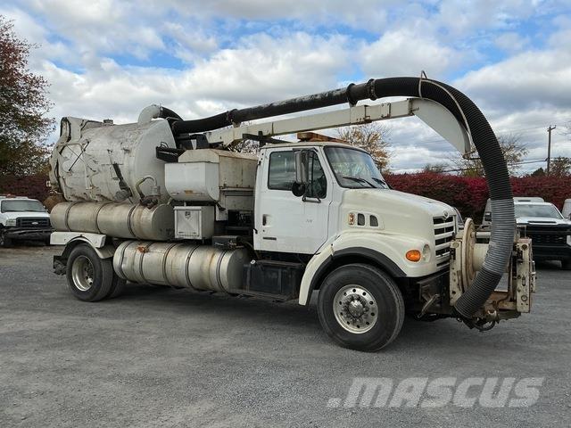 Sterling L7501 Camion aspirateur, Hydrocureur