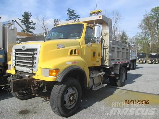 Sterling L8500 Camion benne