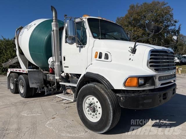 Sterling L9500 Autre camion