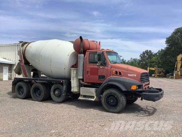 Sterling L9500 Autre camion