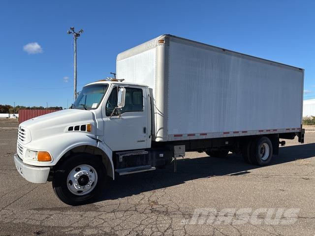 Sterling M7500 Camion Fourgon
