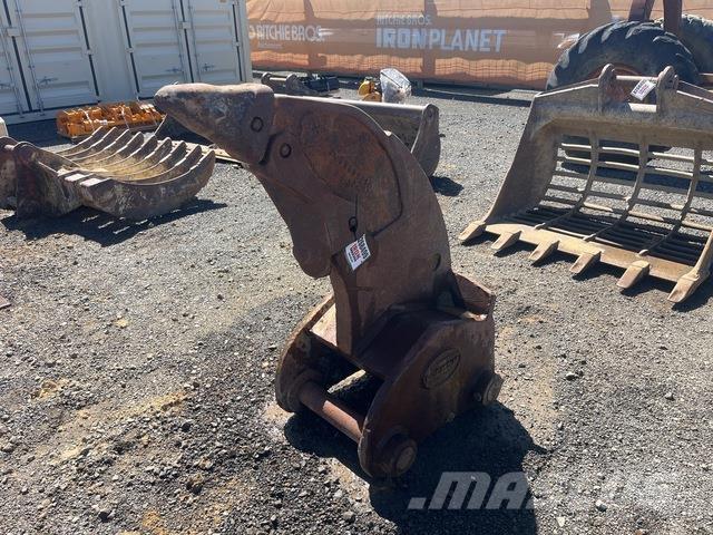 Strickland  Scarificateur