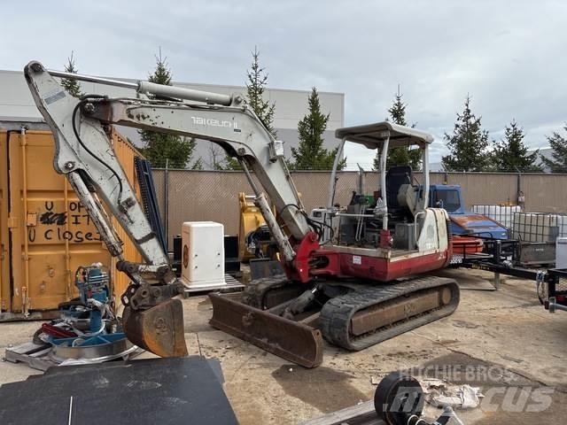 Takeuchi TB145 Pelle sur chenilles