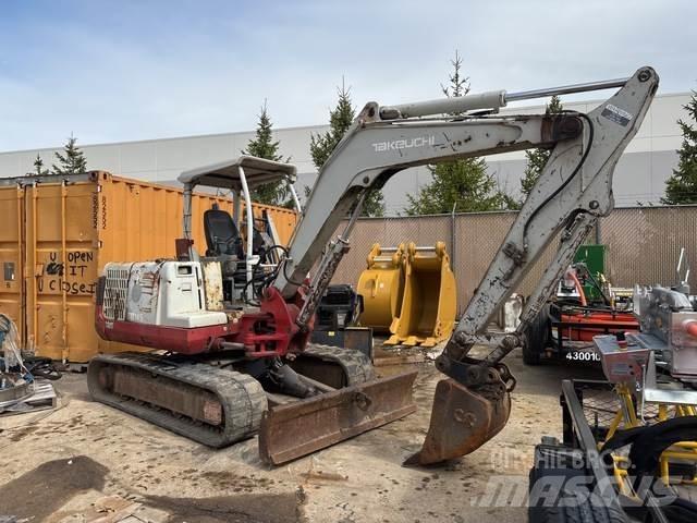 Takeuchi TB145 Pelle sur chenilles