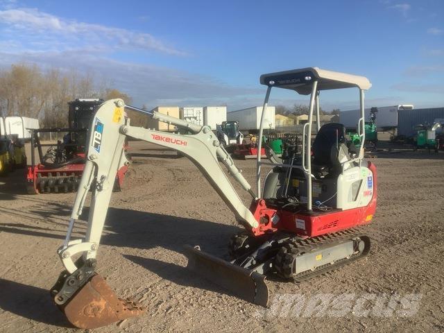 Takeuchi TB20E Pelle sur chenilles