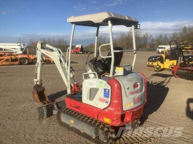 Takeuchi TB20E Pelle sur chenilles