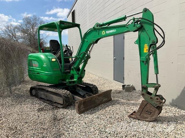 Takeuchi TB230 Pelle sur chenilles