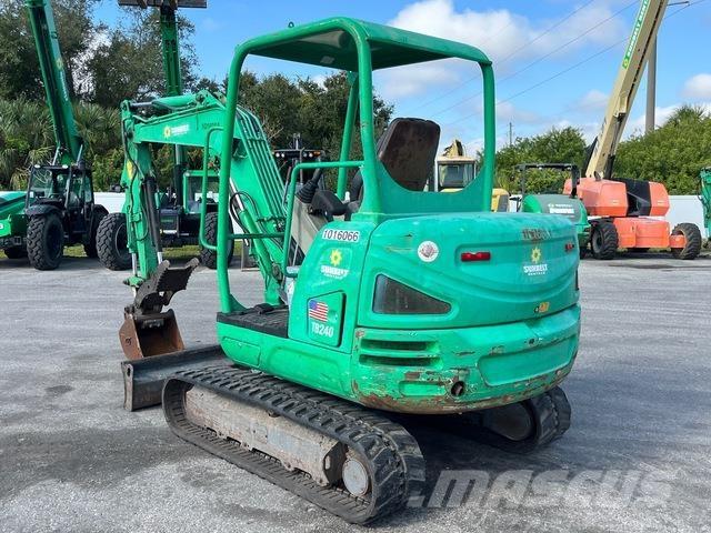 Takeuchi TB240 Pelle sur chenilles