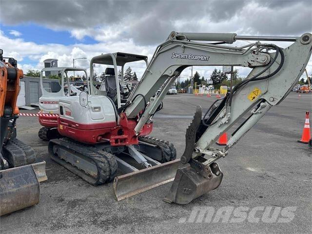 Takeuchi TB260 Pelle sur chenilles