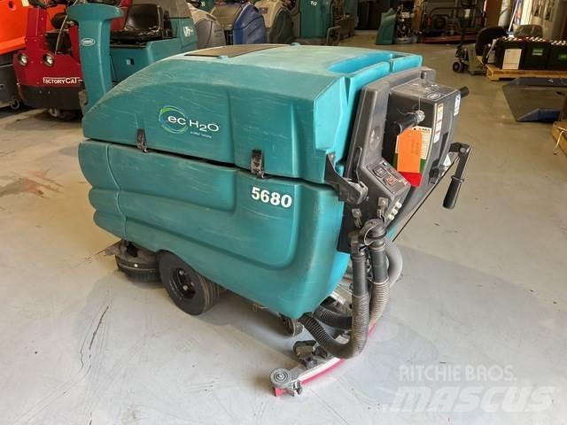 Tennant 5680 Laveuse Sécheuse