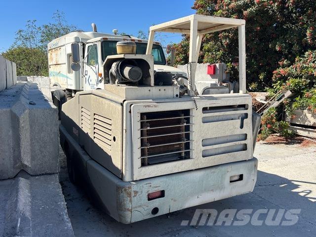 Tennant 800 Balayeuses d'intérieur