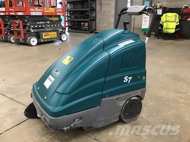Tennant S7 Balayeuses d'intérieur