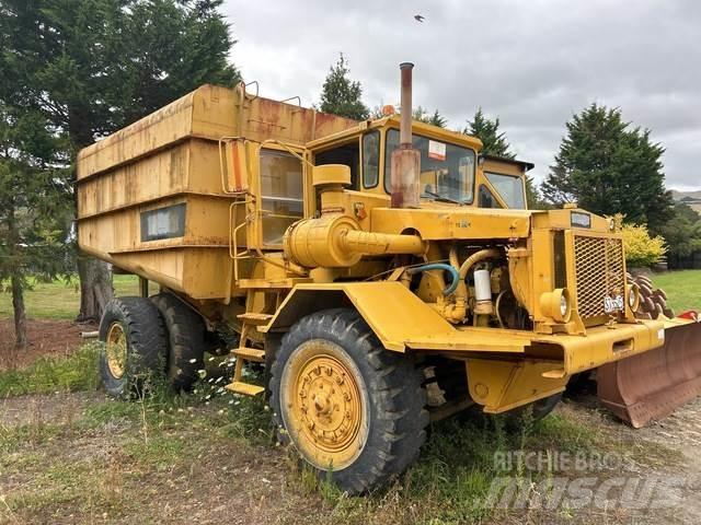 Terex 3303 Camion citerne à eau
