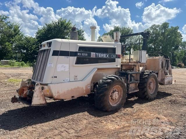 Terex RS 325B Compacteur de sol