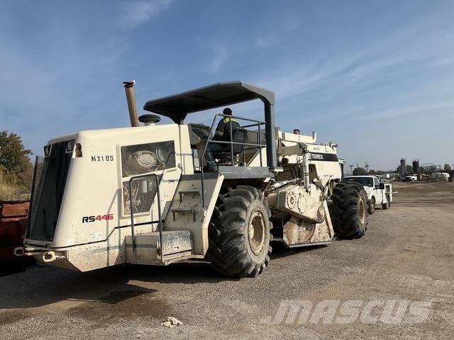 Terex RS446 Compacteur de sol